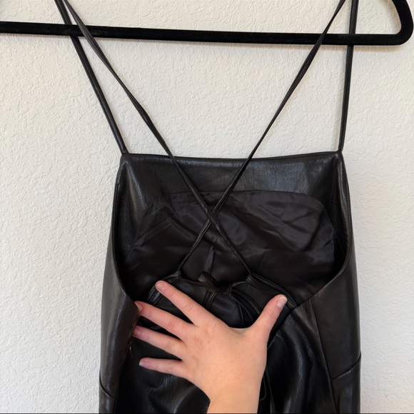 L'Academie Black Leather Tank - Picture 8 of 9